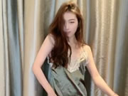 아시아 소녀 섹시 파자마 댄스 놀림